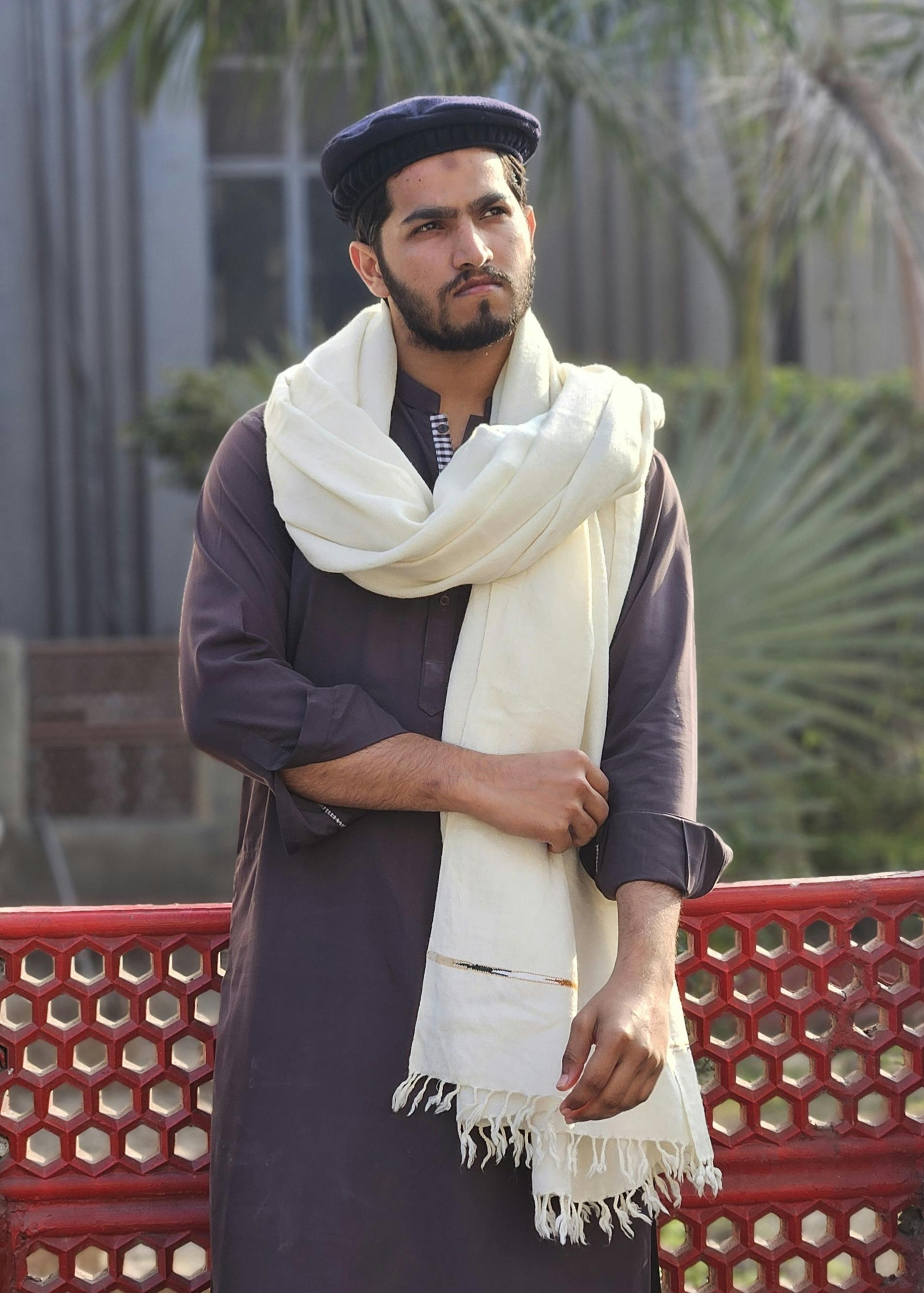 files/pexels-hamza-awan-1282073526-35565656.jpg